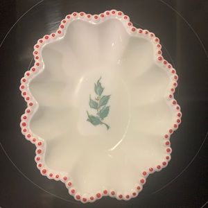 West Moreland, Holly candy dish